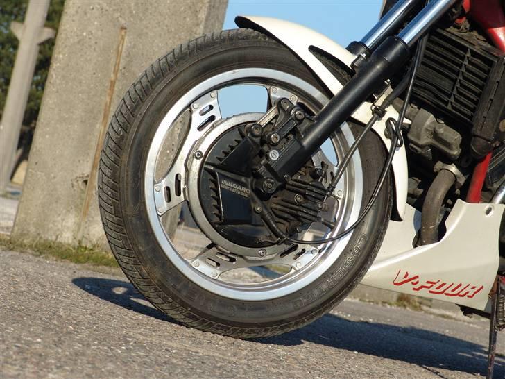 Honda vf 400f   Solgt, desværre billede 5