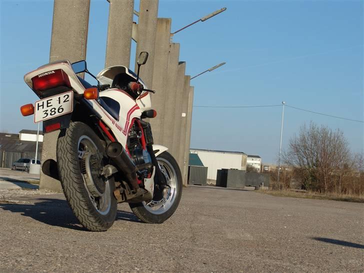 Honda vf 400f   Solgt, desværre billede 6