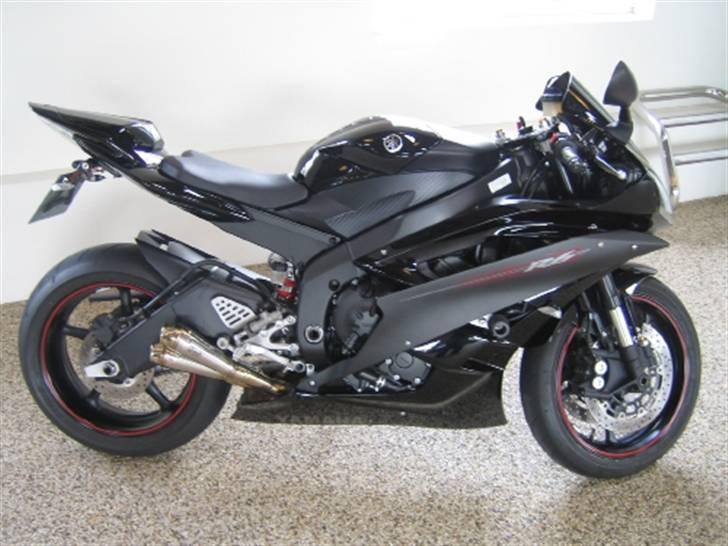 Yamaha YZF R6 *SOLGT* billede 2