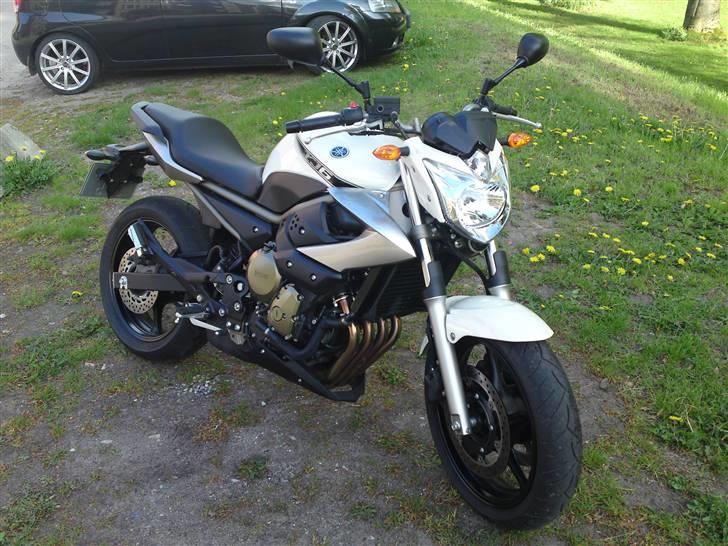 Yamaha xj6 billede 2