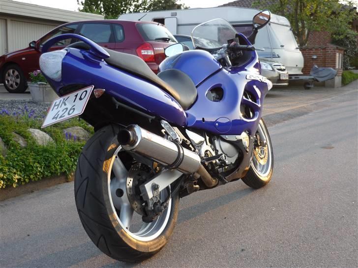 Suzuki GSX600F billede 8