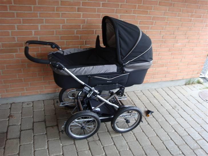 Suzuki GSXR1000 *solgt* - Og jo, man kan sagtens have små børn OG motorcykel.... billede 13