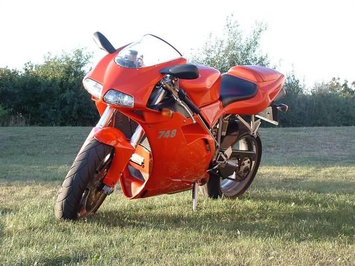 Ducati 748 Biposto  *SOLGT* billede 2