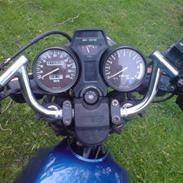 Suzuki GSX 400e