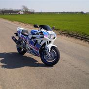 Suzuki gsx750r