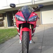 Yamaha YZF R1 RN04