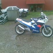 Suzuki gsxr 250ccm solgt