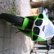 Kawasaki zx7r