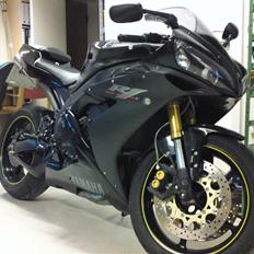 Yamaha YZF-R1 - Solgt - 