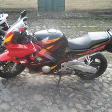 Honda cbr 600 f3