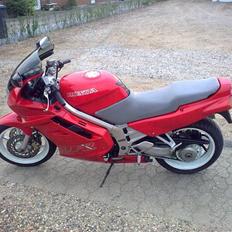 Honda VFR750F-M RC36