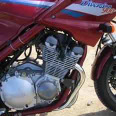Yamaha Diversion 900
