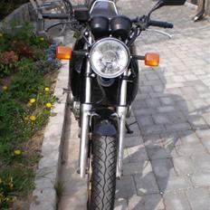 Honda cb 500