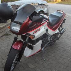 Kawasaki GPZ 500s PROJEKT