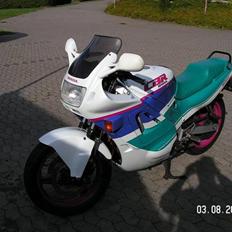 Honda CBR 600 F super sport