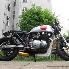 Suzuki GS750