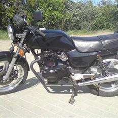 Honda CB 400 N