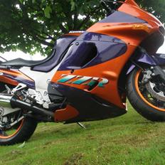 Kawasaki zzr1100 model 93´