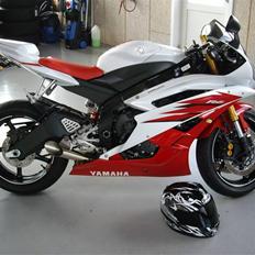Yamaha YZF-R6 SOLGT