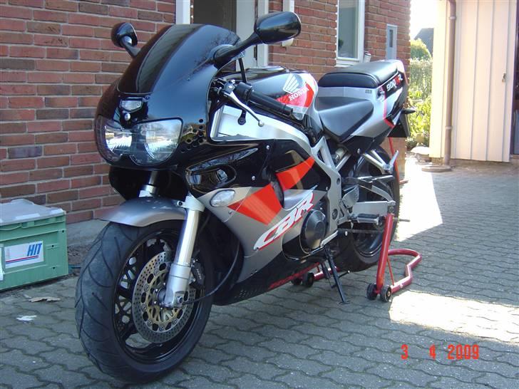 Honda Cbr 900 Fireblade (Solgt) billede 5
