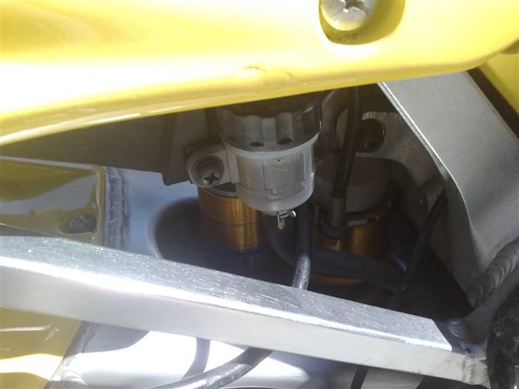 Yamaha R1  (solgt) billede 5