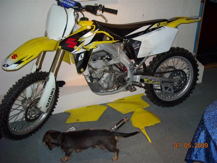 Suzuki rm-z 450 k7(solgt) billede 2