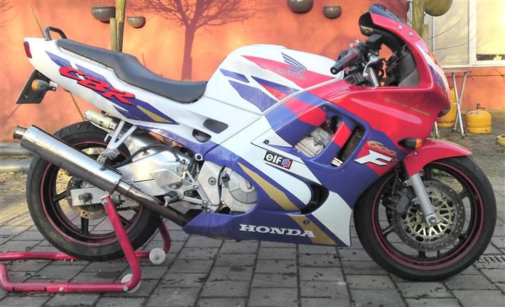 Honda CBR 600 F3  SOLGT! billede 1