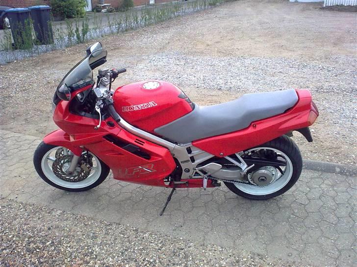 Honda VFR750F-M RC36 billede 2