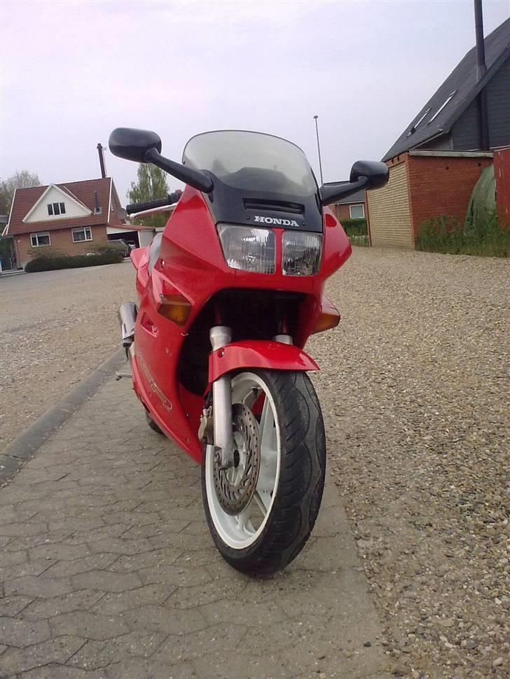 Honda VFR750F-M RC36 billede 3