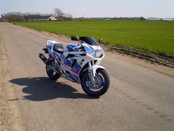 Suzuki gsx750r billede 3