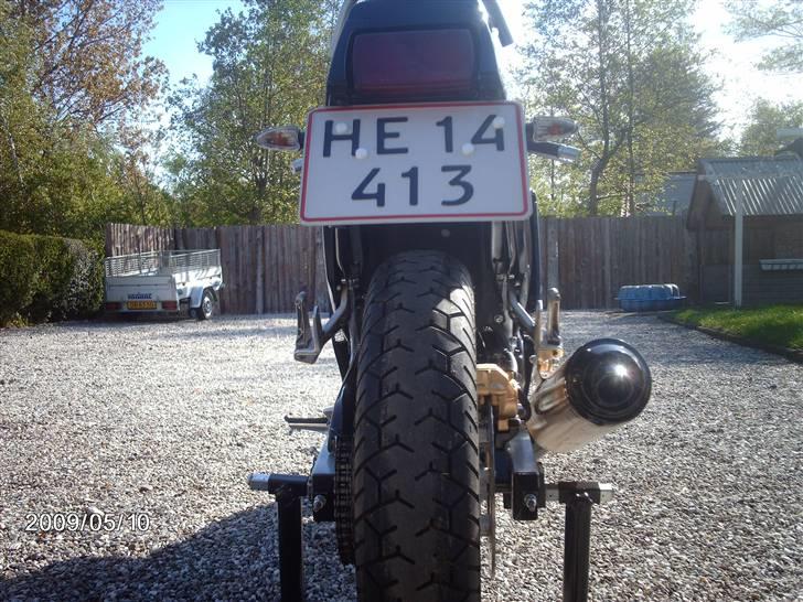 Yamaha FZ 750 billede 19