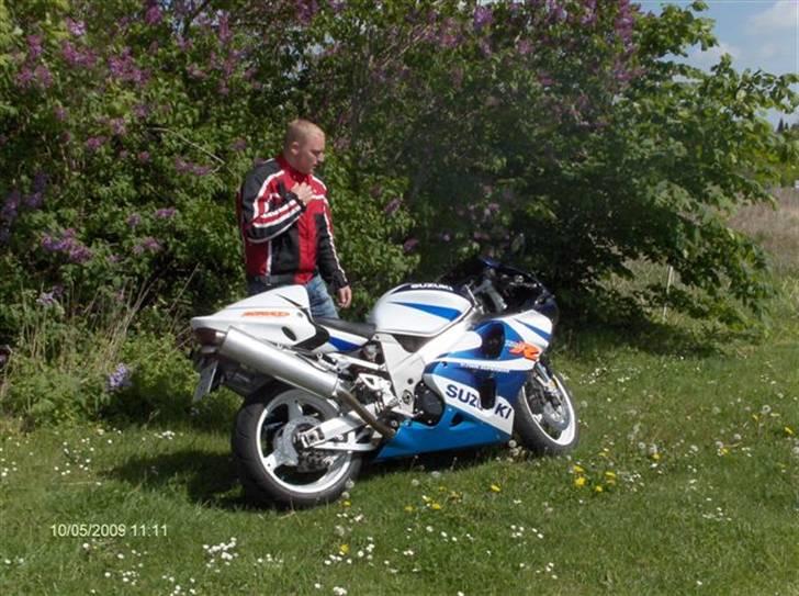 Suzuki TL 1000R Solgt billede 12