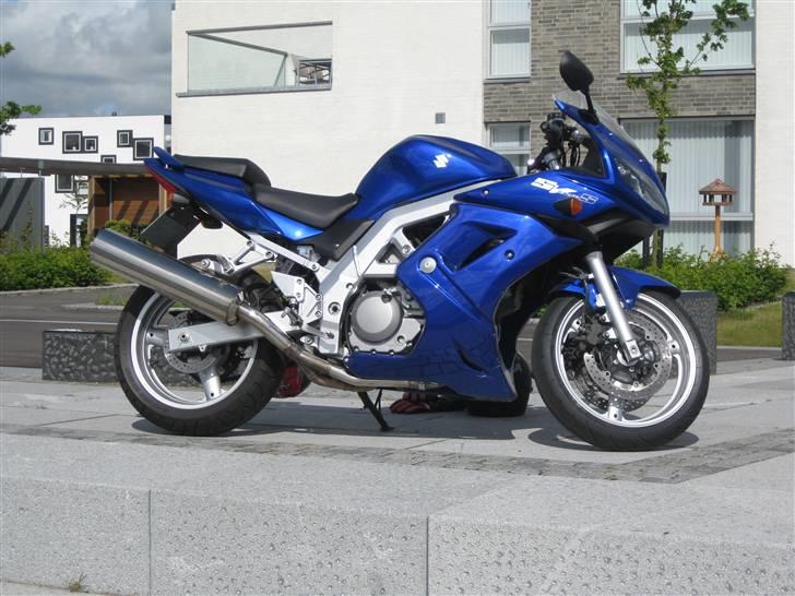 Suzuki SV650S K4 - SOLGT billede 8