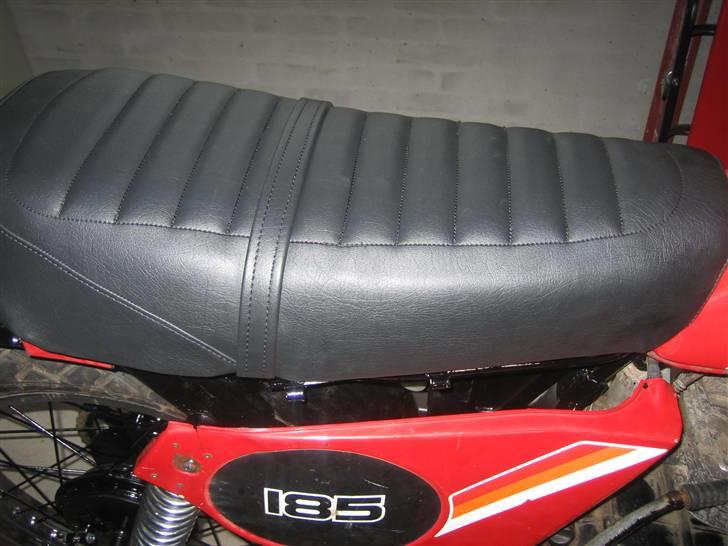 Suzuki Ts 185 ( Solgt ) - nybetrukket sæde billede 8