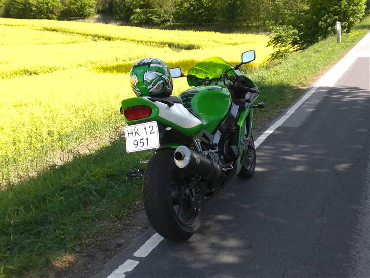 Kawasaki ZX7-R - Lidt billeder fra en forårs tur 2009. billede 17