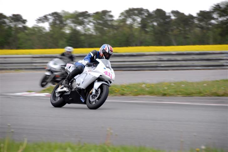 Honda CBR600RR - PadborgPark 7. maj 09 billede 16