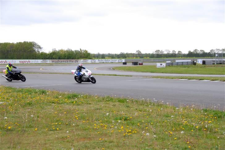 Honda CBR600RR - PadborgPark 7. maj 09 billede 17