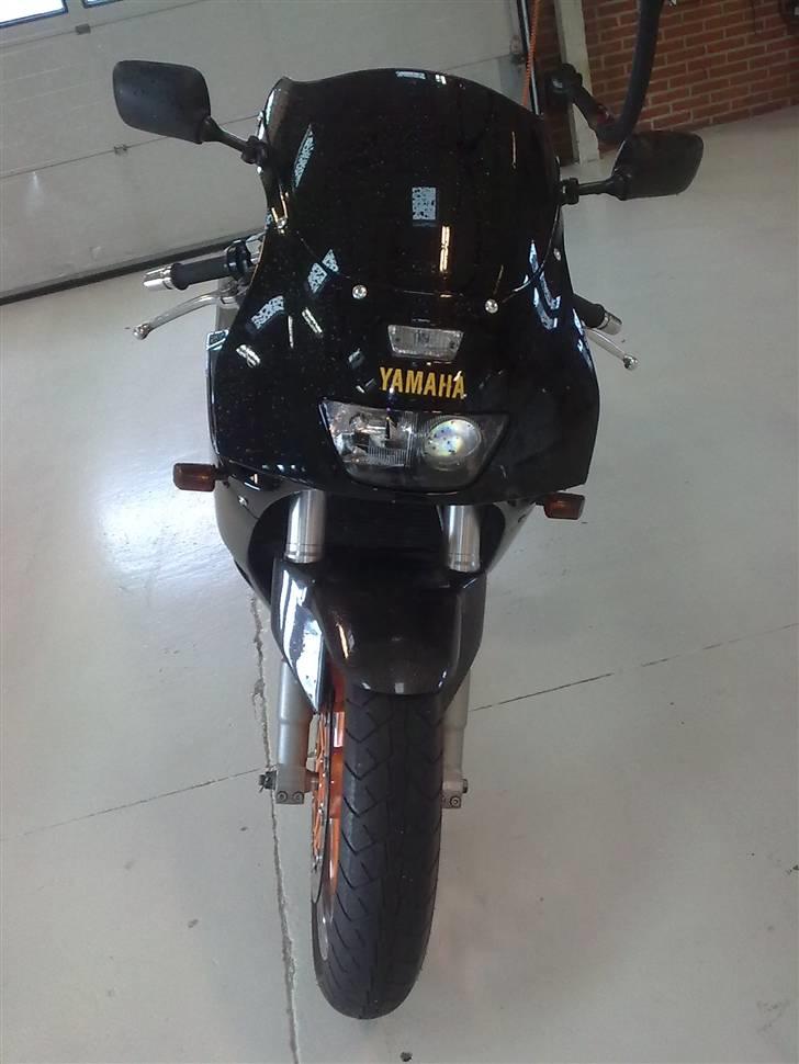 Yamaha FZR1000 (Solgt) billede 5