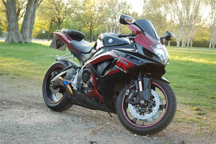 Suzuki GsxR 750 billede 6