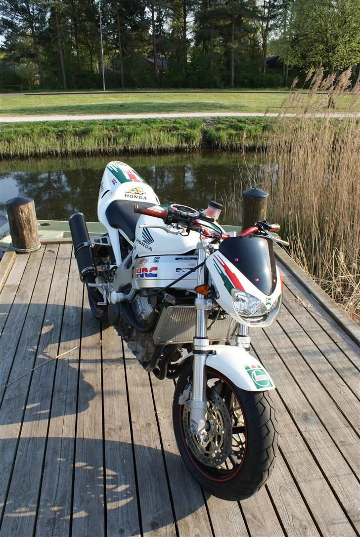 Honda CBR 900RR (SÆLGES) billede 1