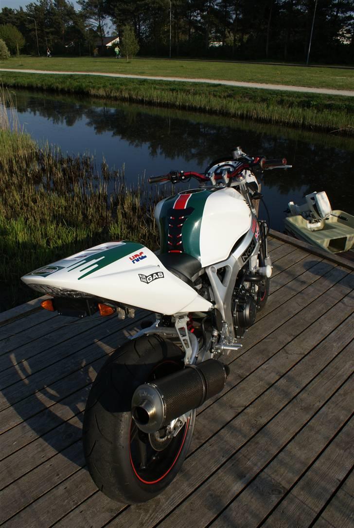 Honda CBR 900RR (SÆLGES) billede 2