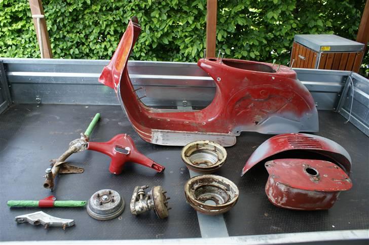 Vespa Popolino - 15/05-09 klar til glasblæser. Dsværre var venstre skærm & forskærm ikke vær at tage med, så nye er bestilt. billede 10