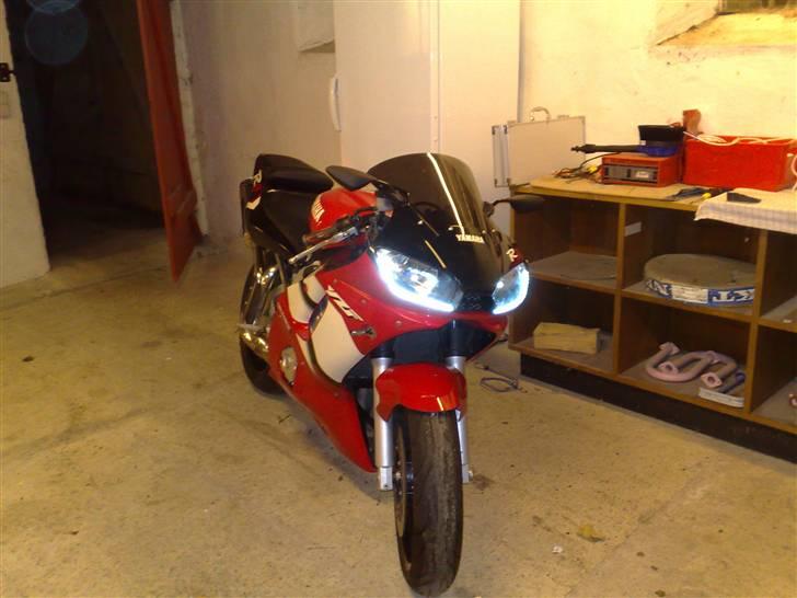 Yamaha yzf R6 billede 6