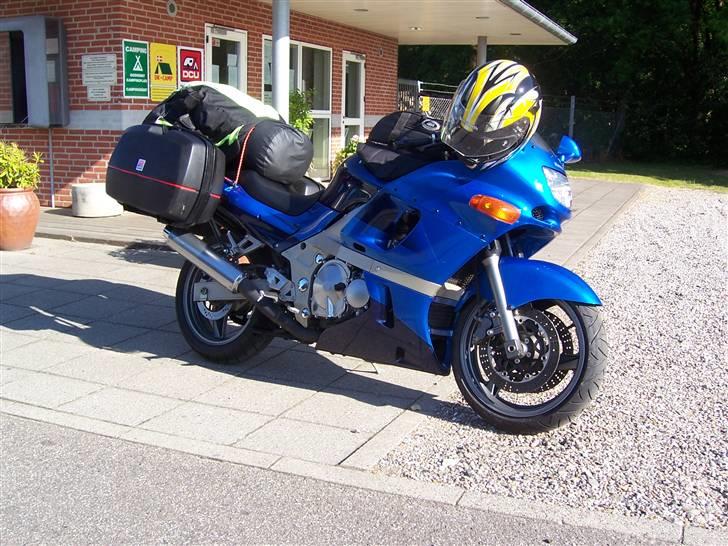 Kawasaki zzr 600 - Klar til afgang til Frankrig den30/5-09 billede 1