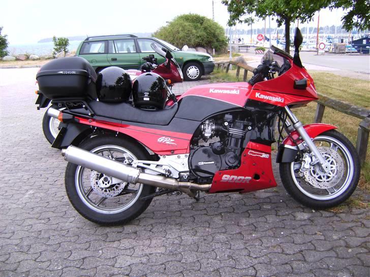 Kawasaki gpz900 billede 1
