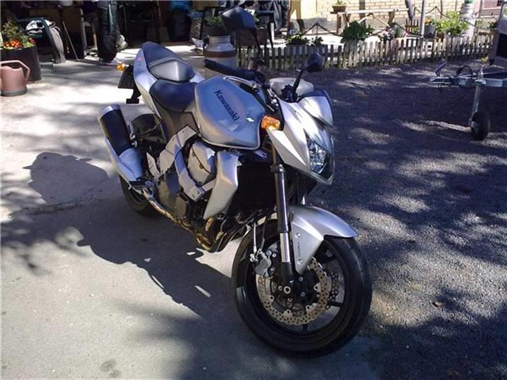 Kawasaki z750 billede 1