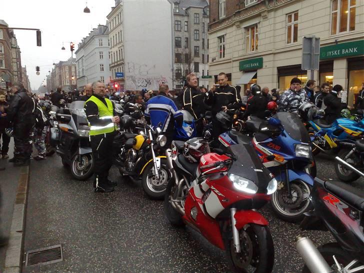 Yamaha yzf R6 billede 7