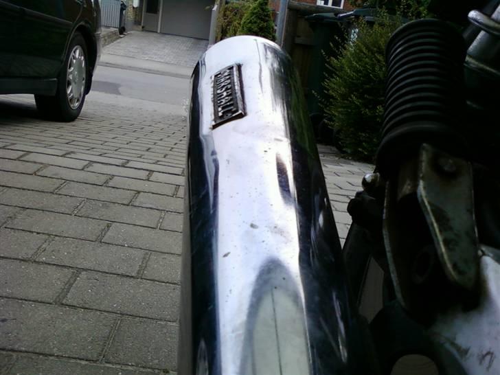 Suzuki GSX 400 F Katana *SOLGT* billede 3