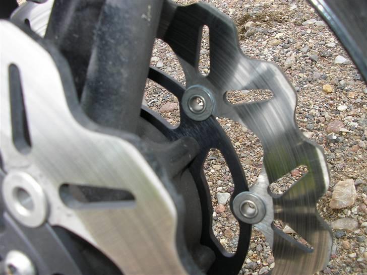 Yamaha yzf r6  SOLGT/totalskadet billede 14