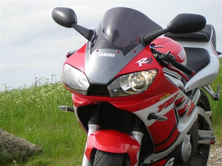 Yamaha yzf r6  SOLGT/totalskadet billede 19